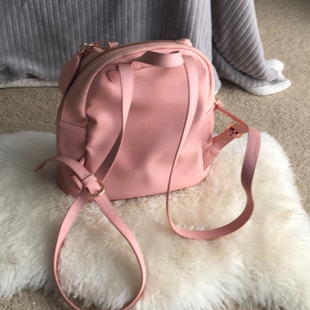 Small pink backpack - Picture 3 of 8